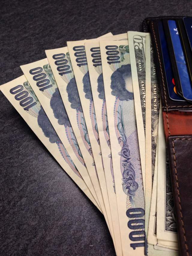 5 Yen And 5 Million Yen Anime Amino